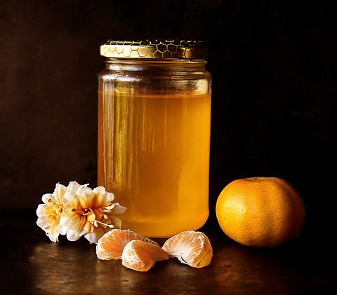 8 Health Benefits of Organic Raw Honey