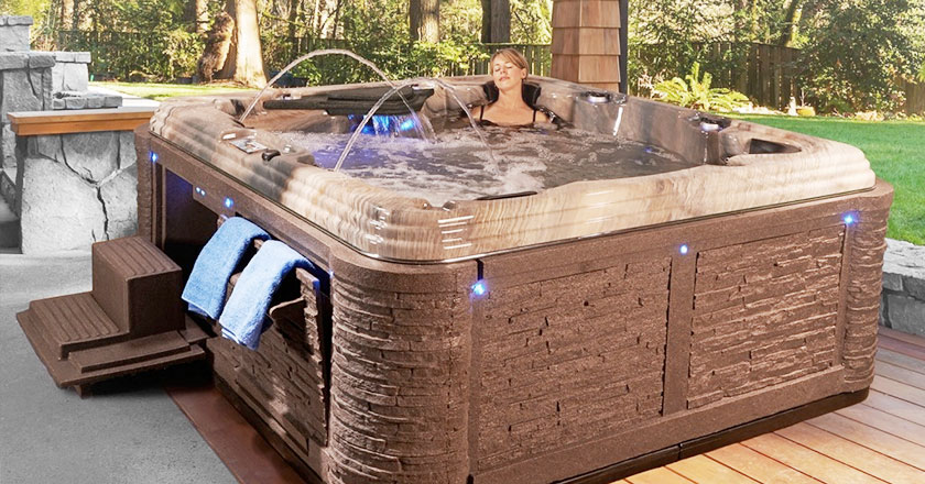 large hot tubs for sale