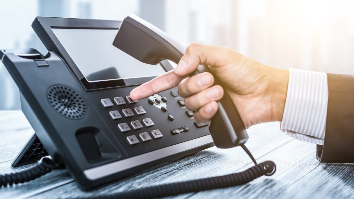 Essential VoIP Business Phone Features for Your Business