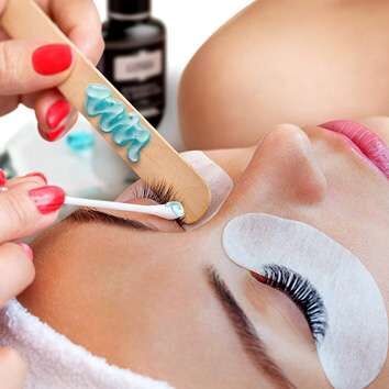 Get the Best Eyelash Extensions Southampton At Beauty Arts