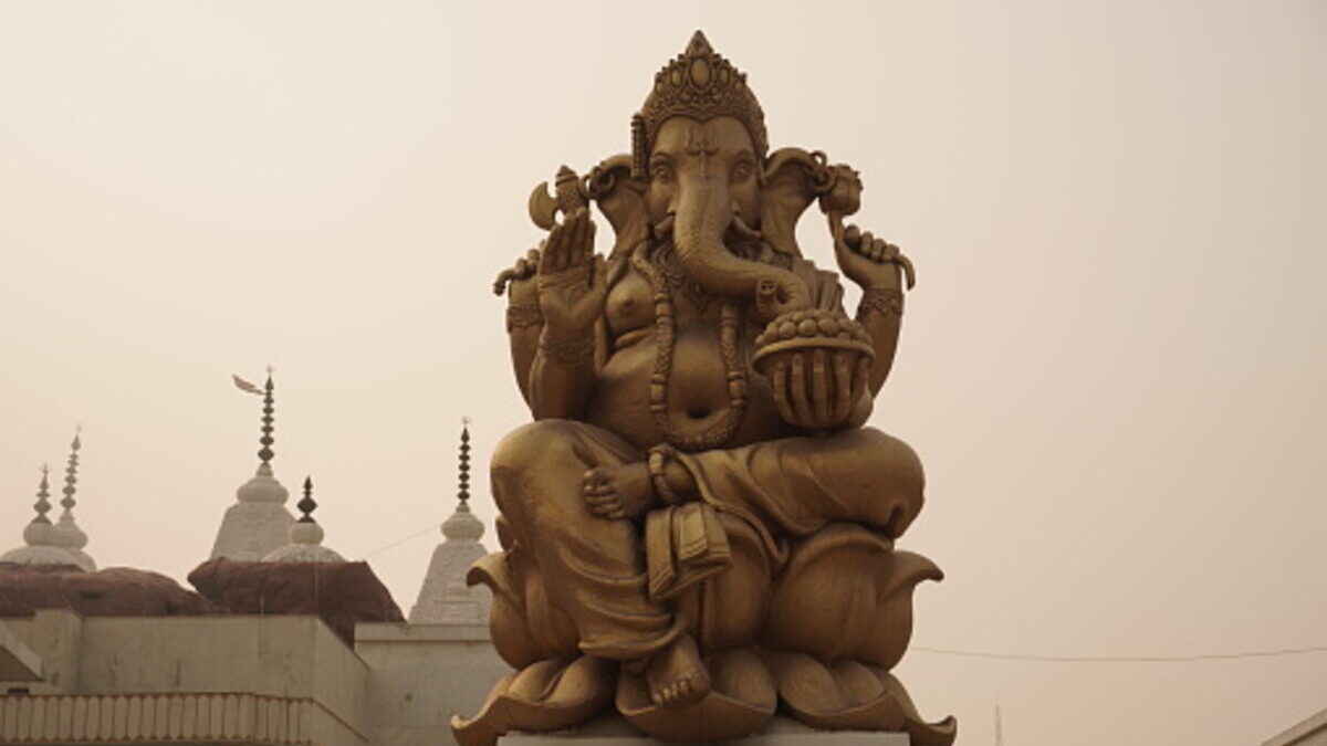 God Ganesha and the Feminine Way of No Resistance