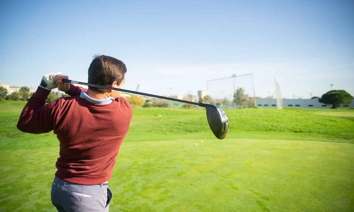 Why Men’s Golf Lessons in Burlington are a Must-Try Experience for Golf Enthusiasts