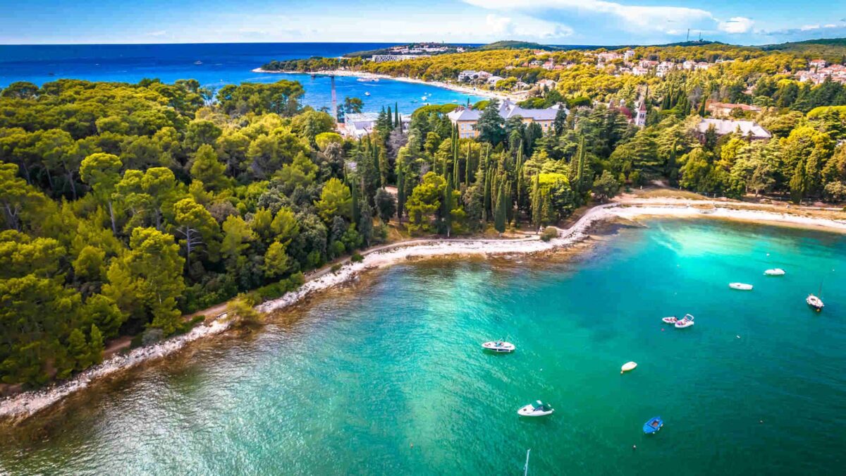 Why Book Your First Sailing Holiday in Croatia