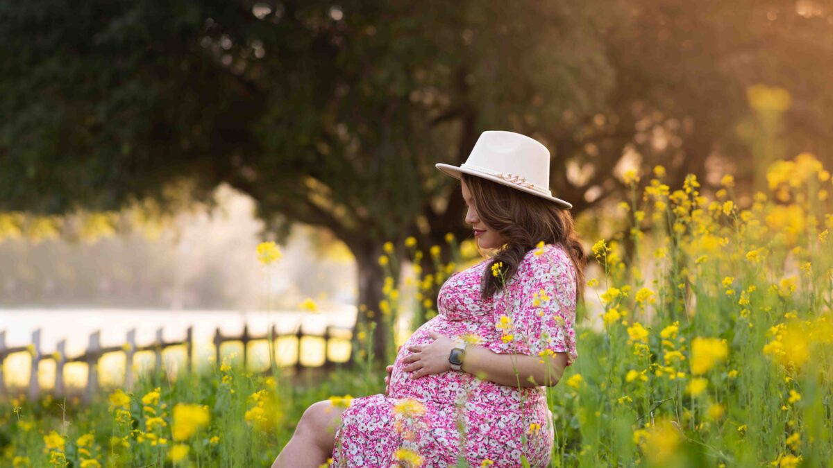 The Importance of Maternity Photography: Why Capturing this Special Time is Essential