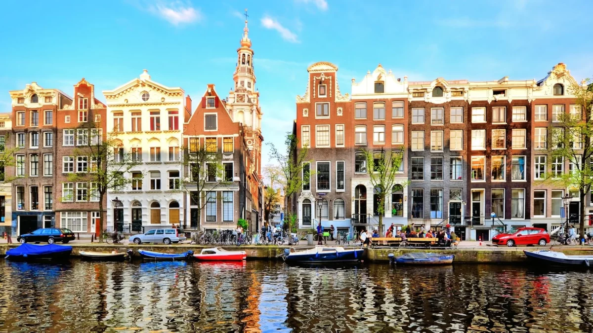 9 Amsterdam Fun Facts That May Surprise You