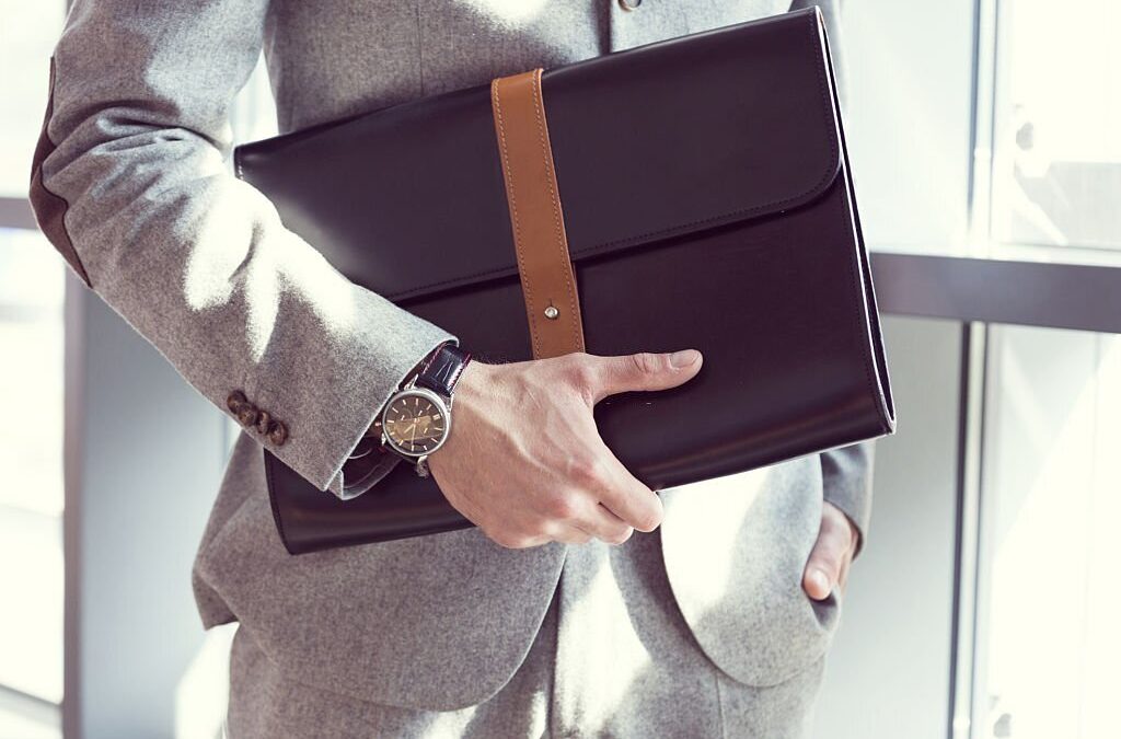 9 Tips to Help You Purchase a High-Quality Leather Briefcase