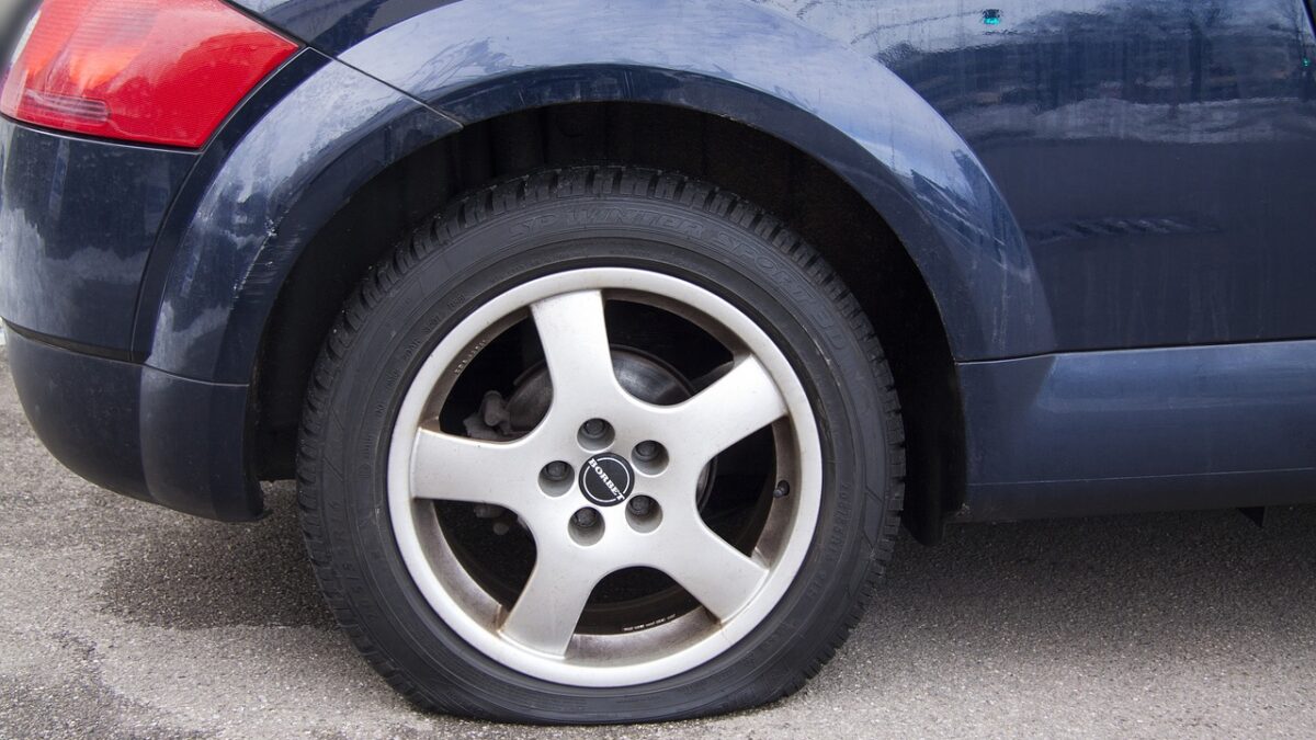How To Reduce The Tension When Punctures Increase Your Irritation On The Road?