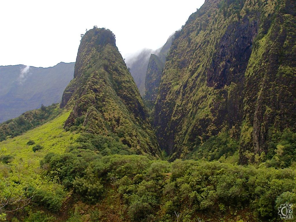 Hikes Maui