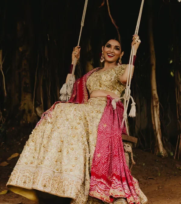 Red and Golden Lehengas: A Traditional and Elegant Choice for Your Wedding Day