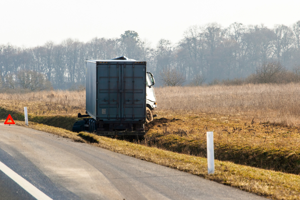 Unveiling the Expertise of a Truck Accident Lawyer