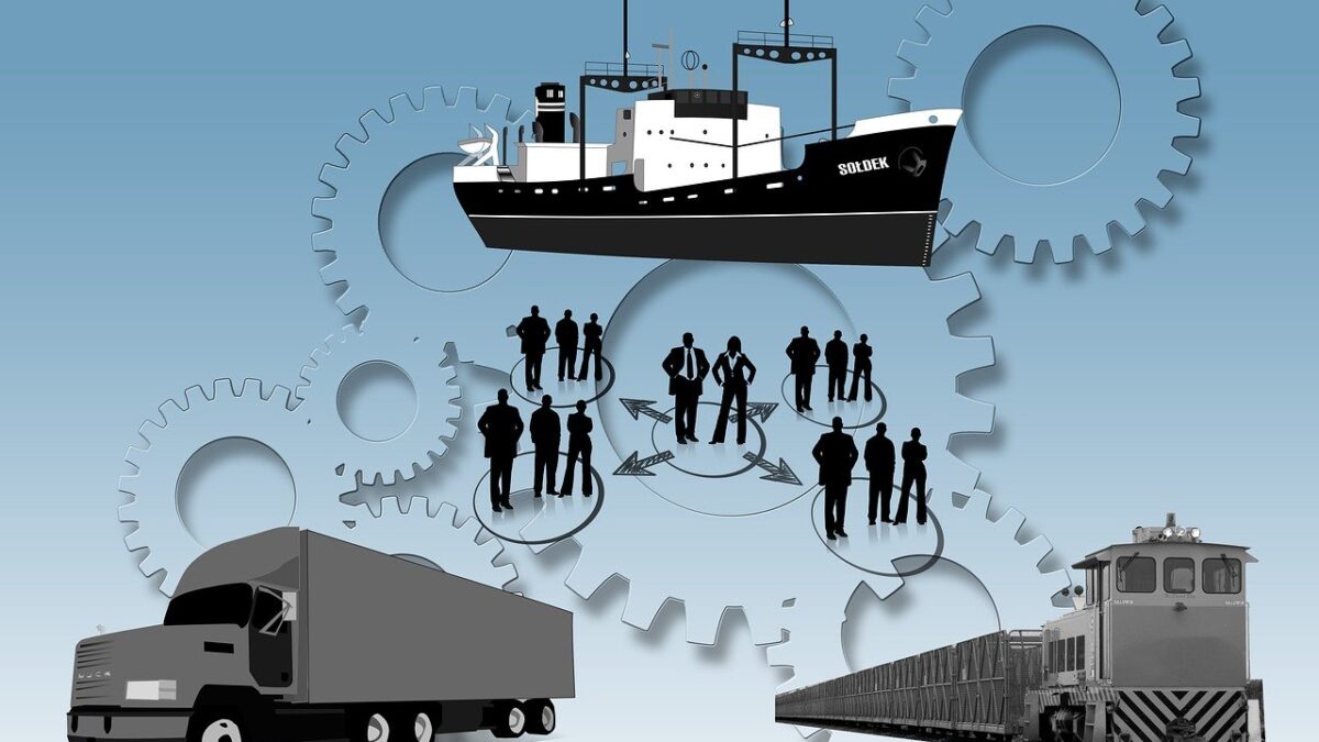 Difference between Freight Management and Logistics Management