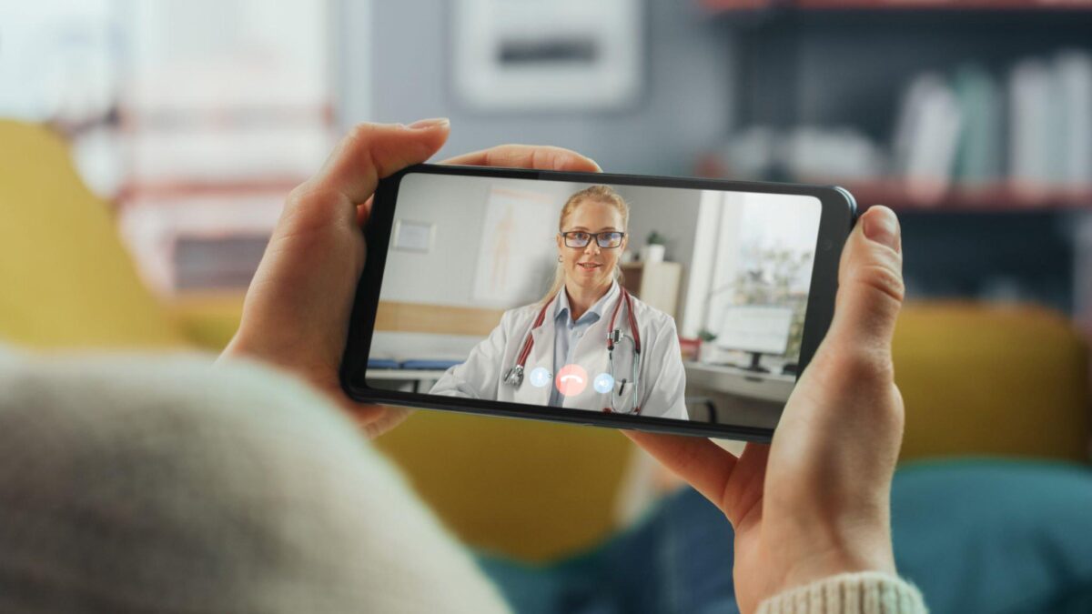 How can telemedicine apps be used to improve healthcare?