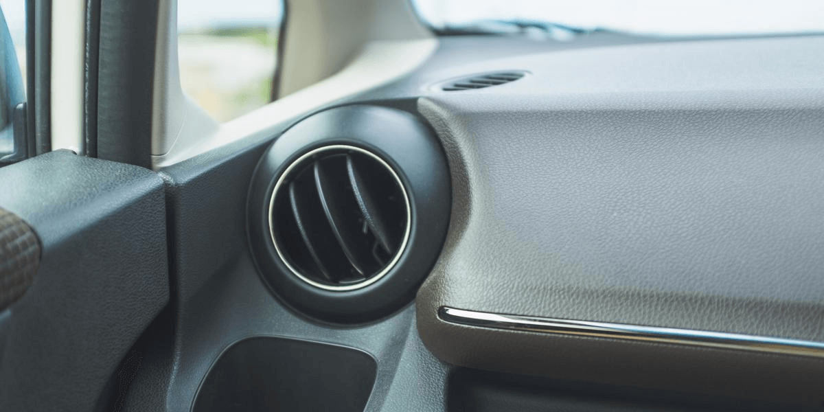 6 Reasons Why Your Car’s Air Conditioner Might Be Blowing Hot Air