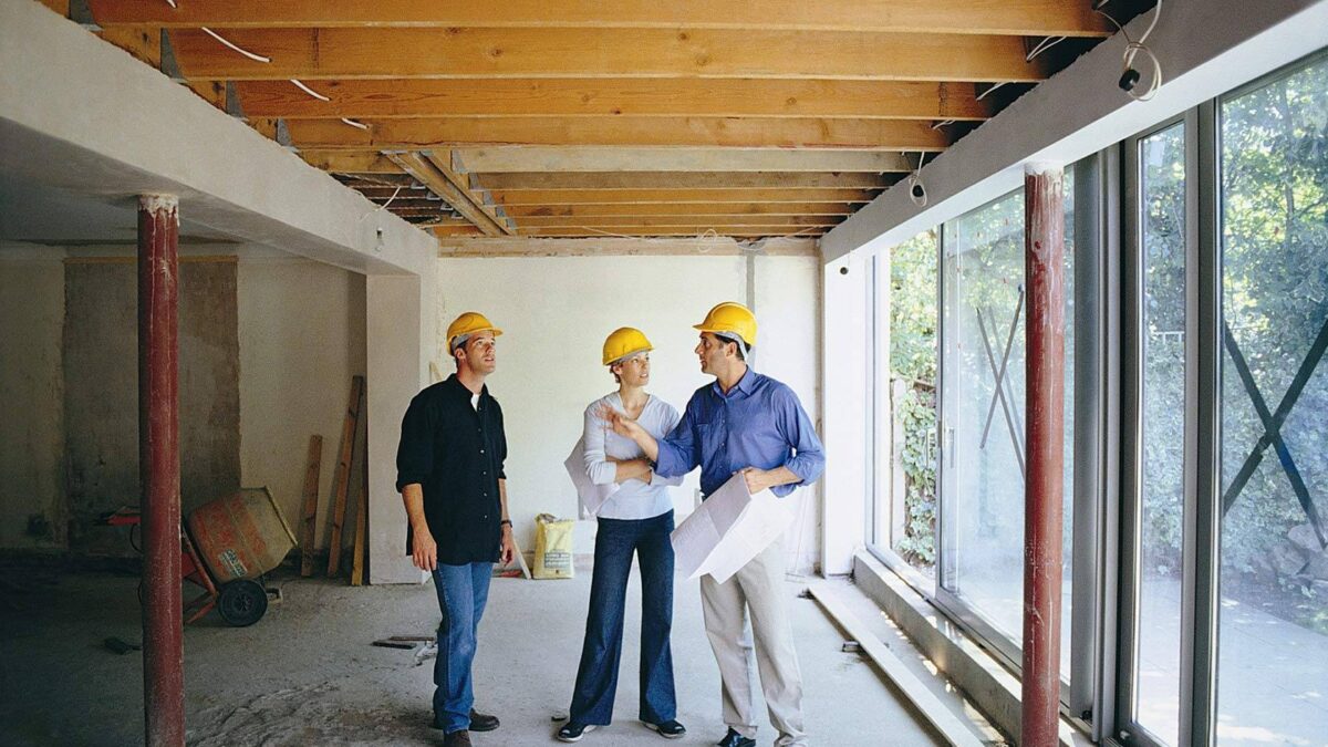 The Essential Role of Builders in Construction and Renovation