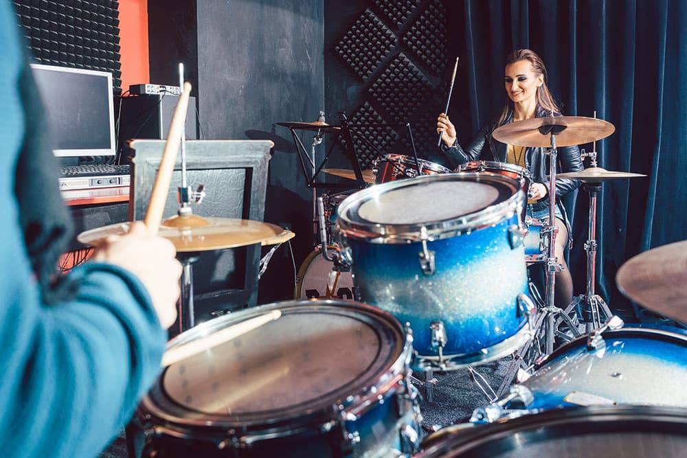 Finding the Perfect Drumming Class Near Me: A Guide for Aspiring Musicians