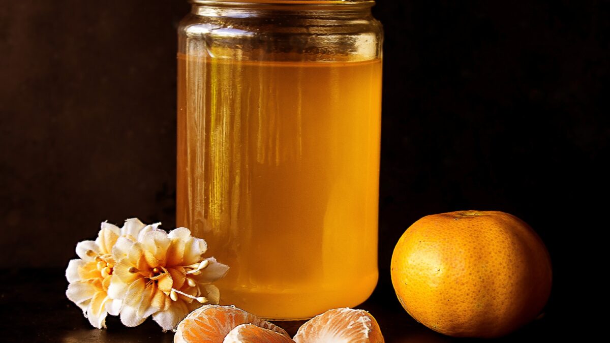 Tulsi Honey: The Sweet Herb of Healing