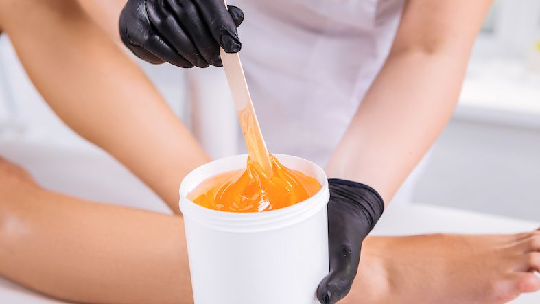 How to Use Home Waxing to Get Smooth and Silky Skin?