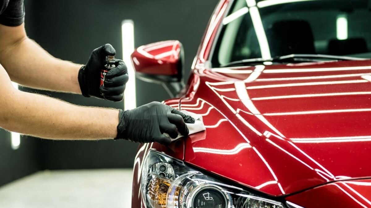 A Complete Guide to Car Vinyl Wraps: Benefits and Basics