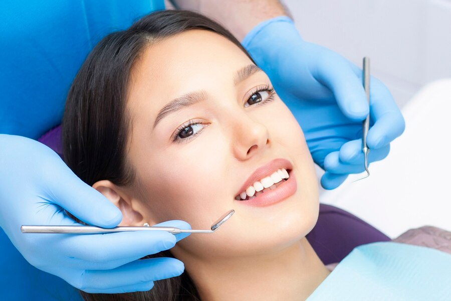 Choose the Right Type of Cosmetic Dentistry for Your Needs