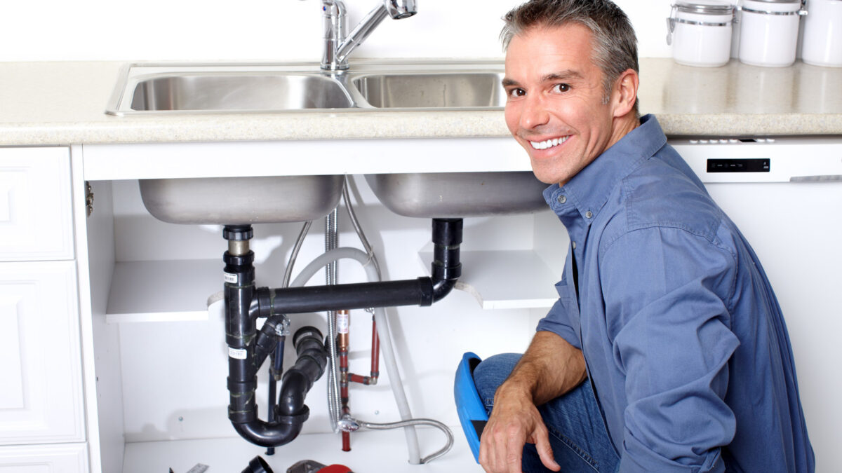 Finding the Right Plumber: Tips for Your Plumbing Needs