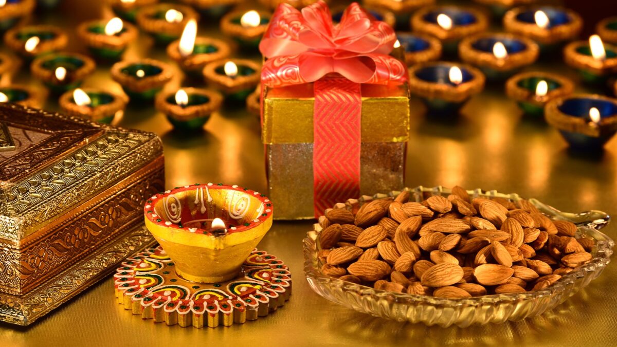 Spread Joy this Diwali with Fast and Reliable Gift Delivery