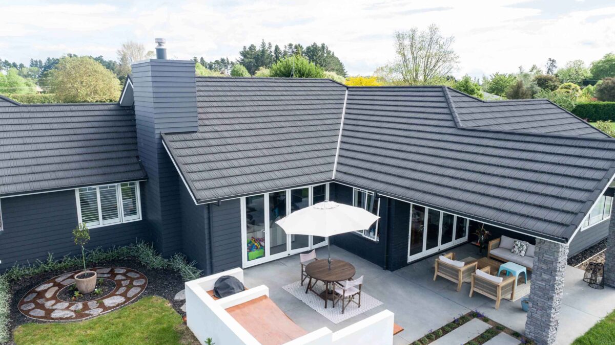 Long-Run Roofing in Auckland: A Comprehensive Guide to Enduring Excellence