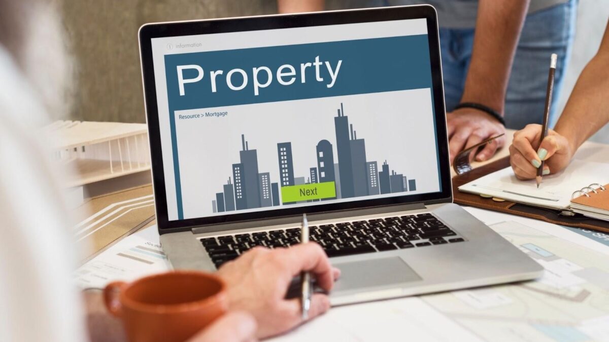 How to Conduct a Property Valuation