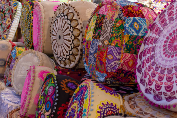 Enhance the Al Fresco Charm of Dubai with Chic Outdoor Sofa Cushions