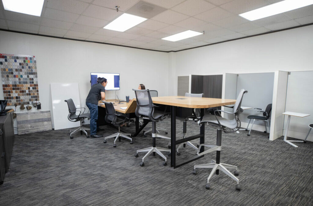 Factors To Consider While Purchasing High-Quality Executive Office Furniture