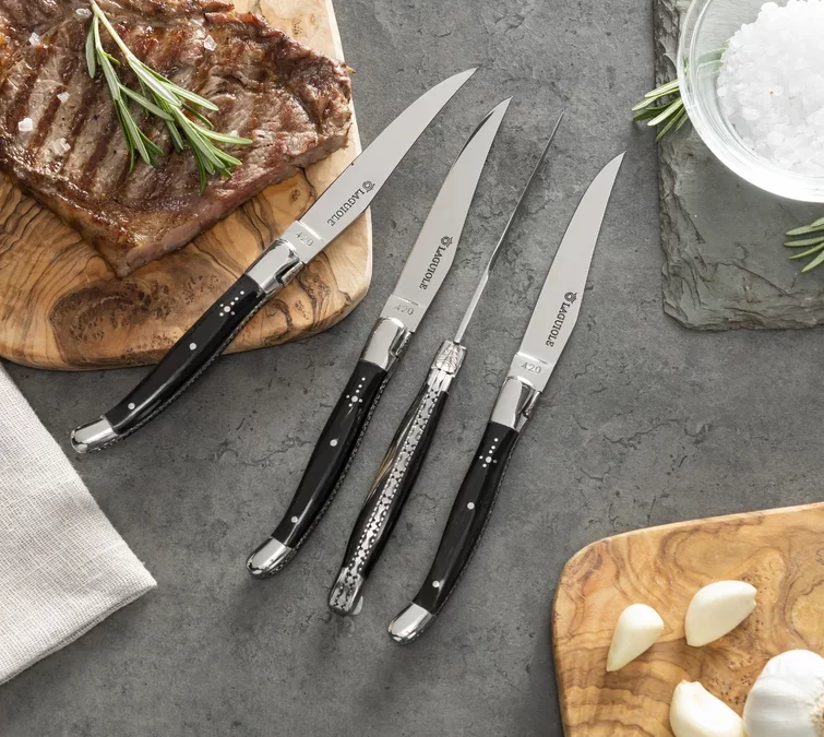 Cutting-Edge Elegance: Laguiole Steak Knives for Culinary Enthusiasts