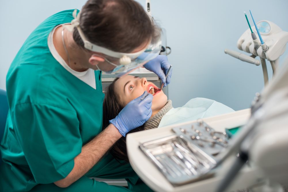 Dental Emergencies: When To Seek Immediate Oral Surgery?