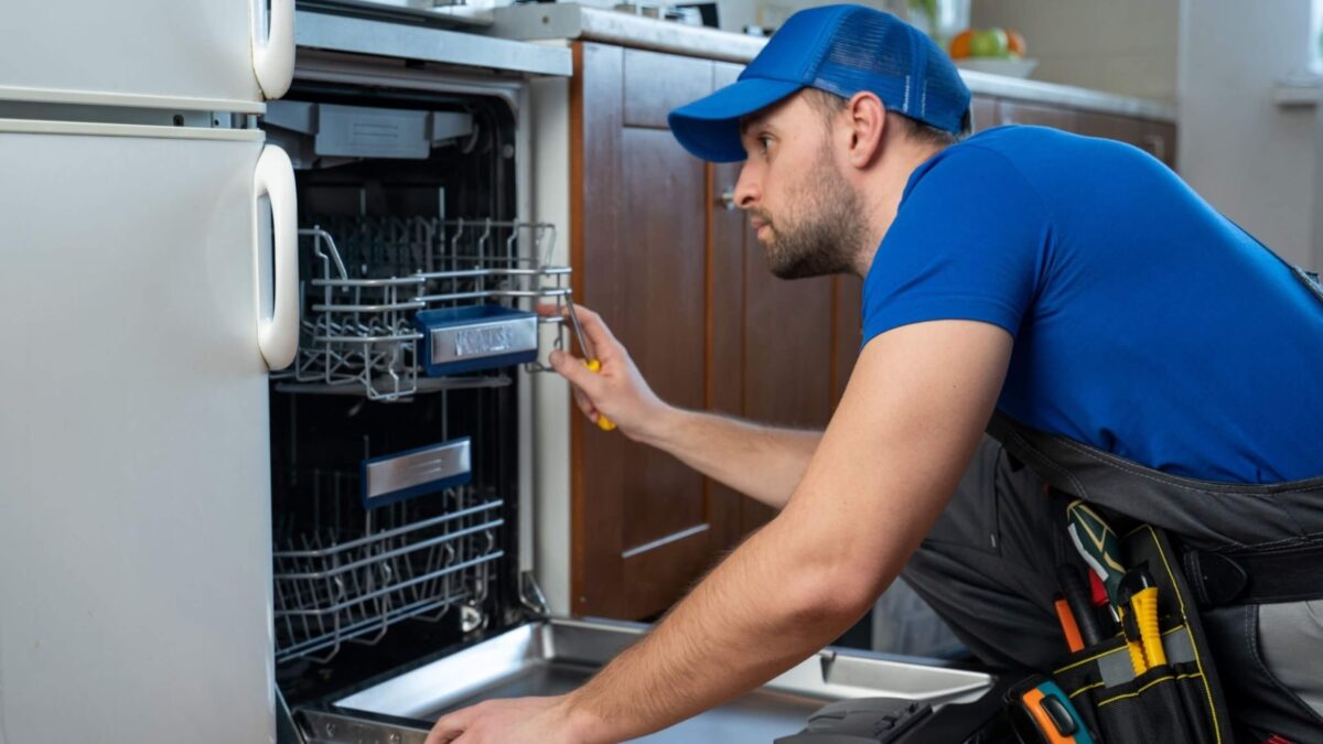 7 Things You Can Do to Extend the Life of Your Dishwasher