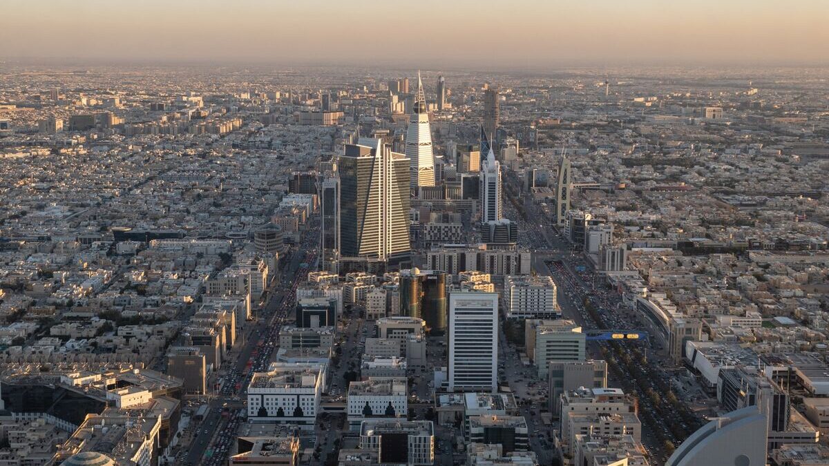 Embracing Diversity: A Glimpse into Life in Saudi Arabia for KSA Expats