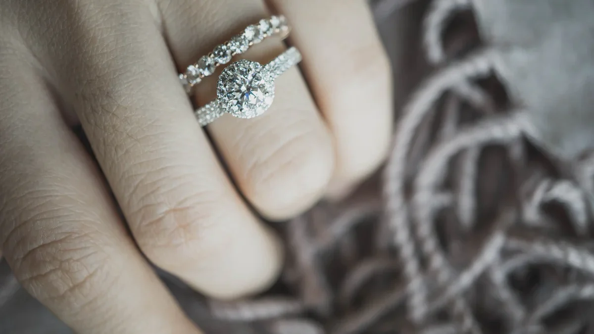 Best Engagement and Wedding Ring Combinations: Find the Perfect Match