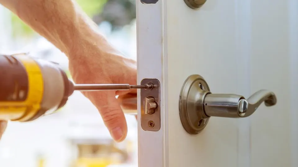 Emergency Lockout Solutions And How Much Does It Cost?