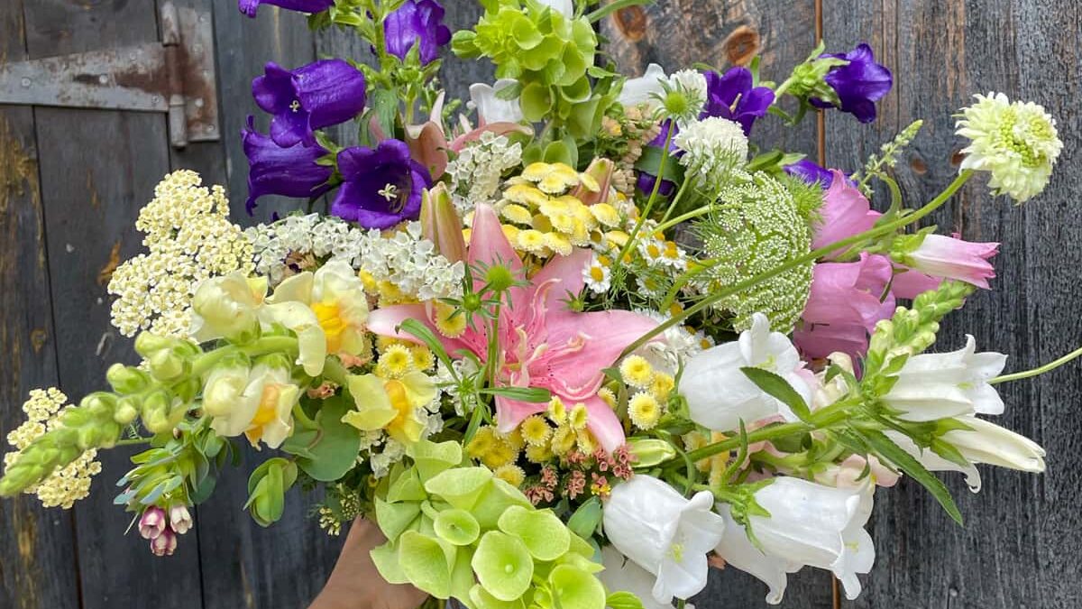 Best Online Company for Flower Delivery Philippines Nationwide