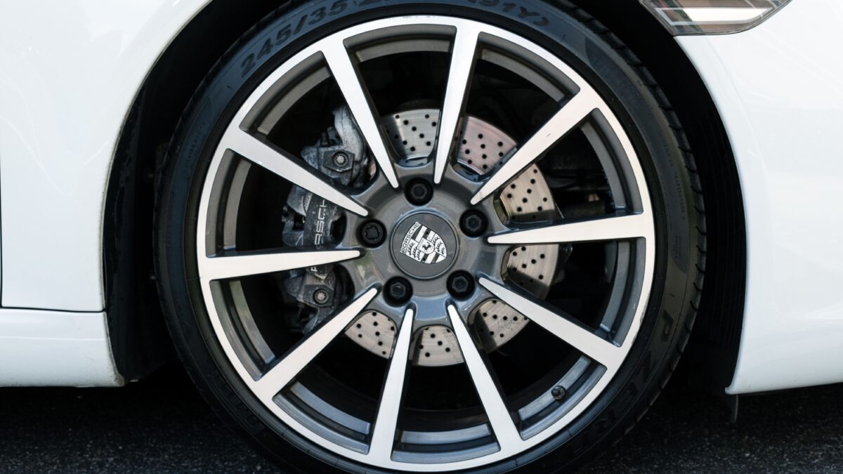 What is a Wheel Bolt Pattern for Cars?