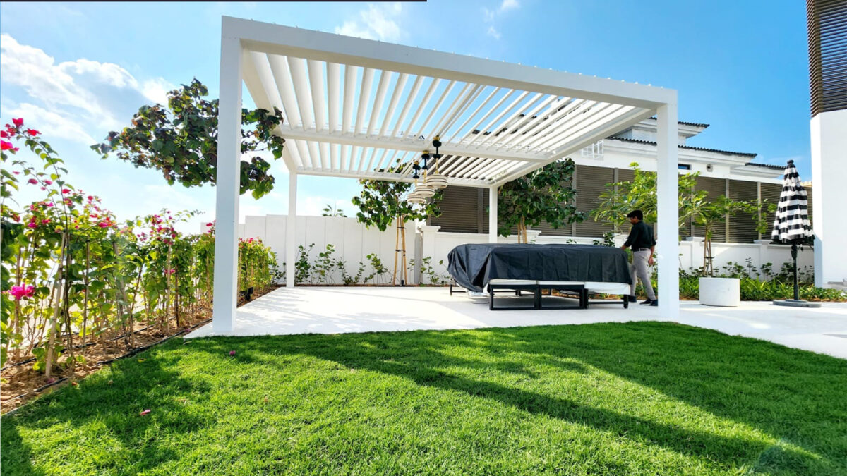 Creating a Luxurious Backyard Space with Motorized Pergola!