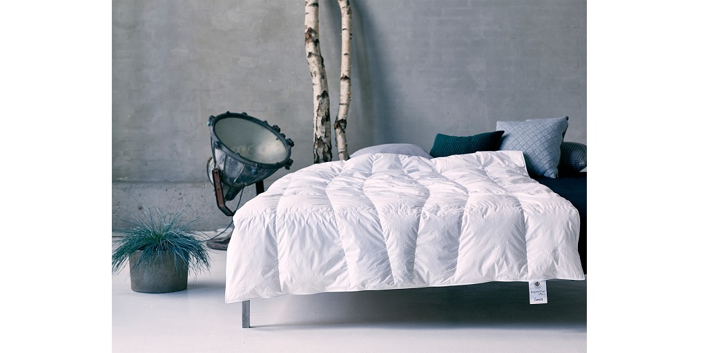 Sweet Dreams Made Easier with Scandinavian Sleep Method on a King Bed