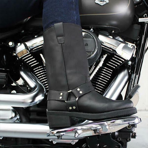 The Ultimate Guide to Choosing Men’s Motorcycle Boots