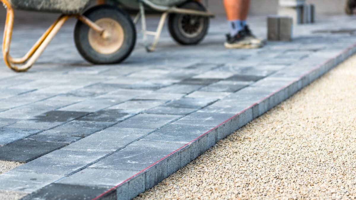Explore Patio Building Materials: From Concrete to Tile