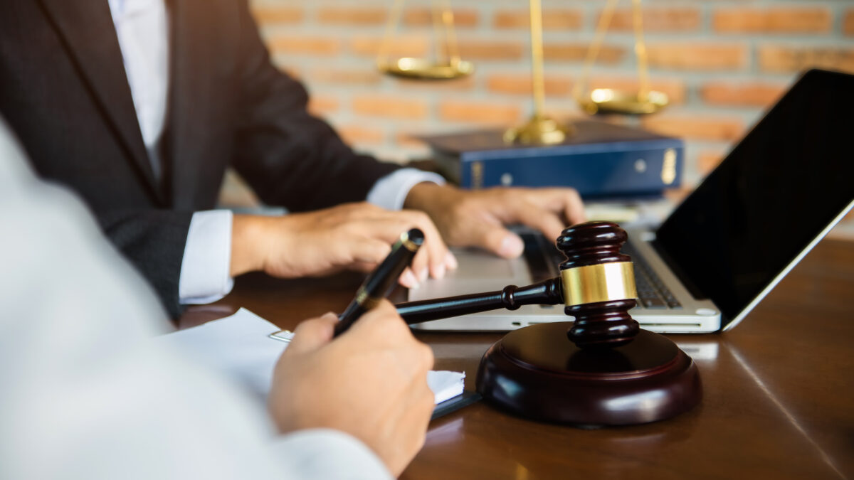 Types of Professional Criminal Lawyers
