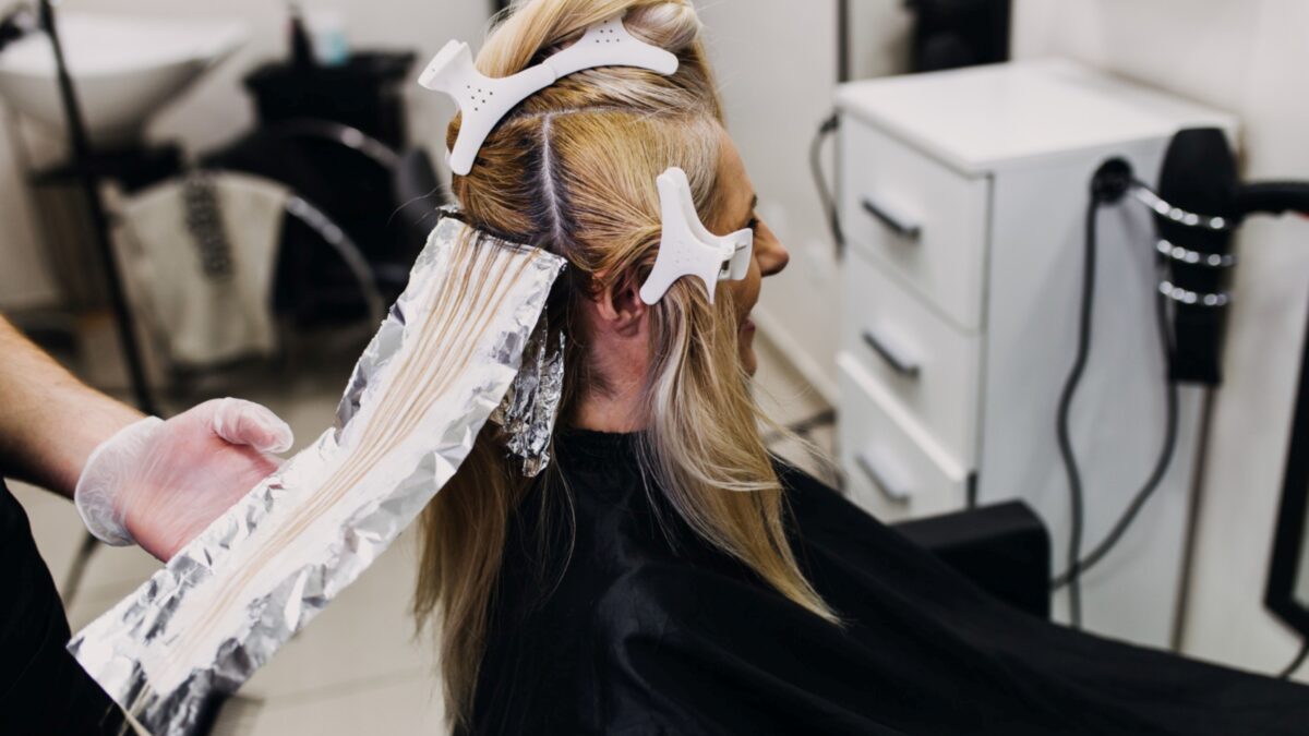 7 Benefits of Invisible Tape In Extensions